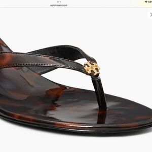 NIB Tory Burch CAPRI low kitten heel thong Sandal tortoise
